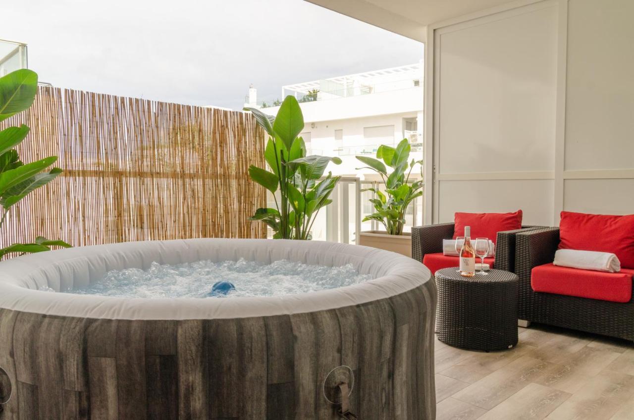 Appartement Apulialux Polignano High Class / Jacuzzi + Parking à Polignano a Mare Extérieur photo
